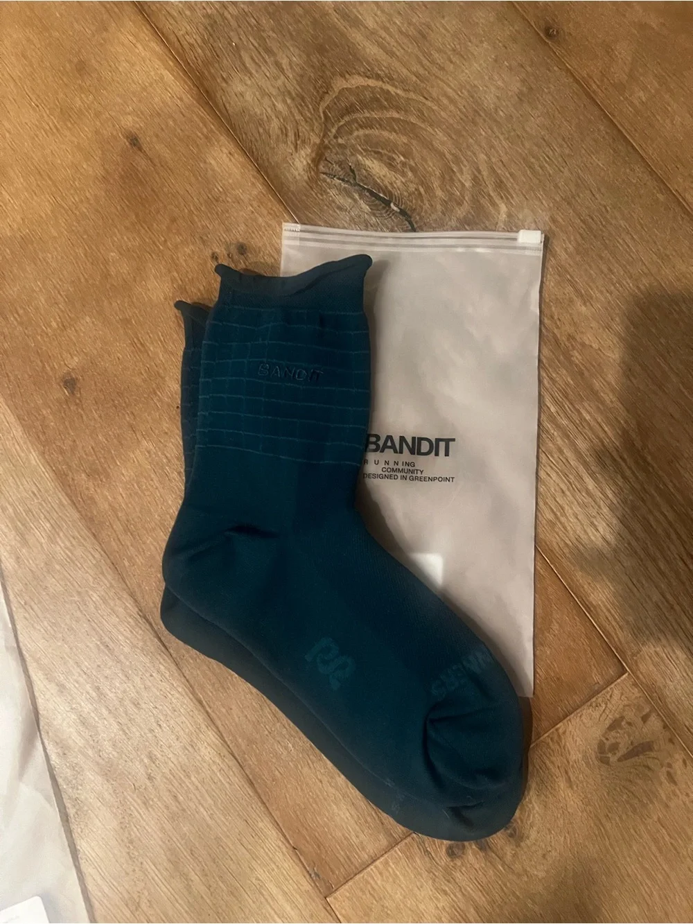 Bandit unisex grid hunt run socks